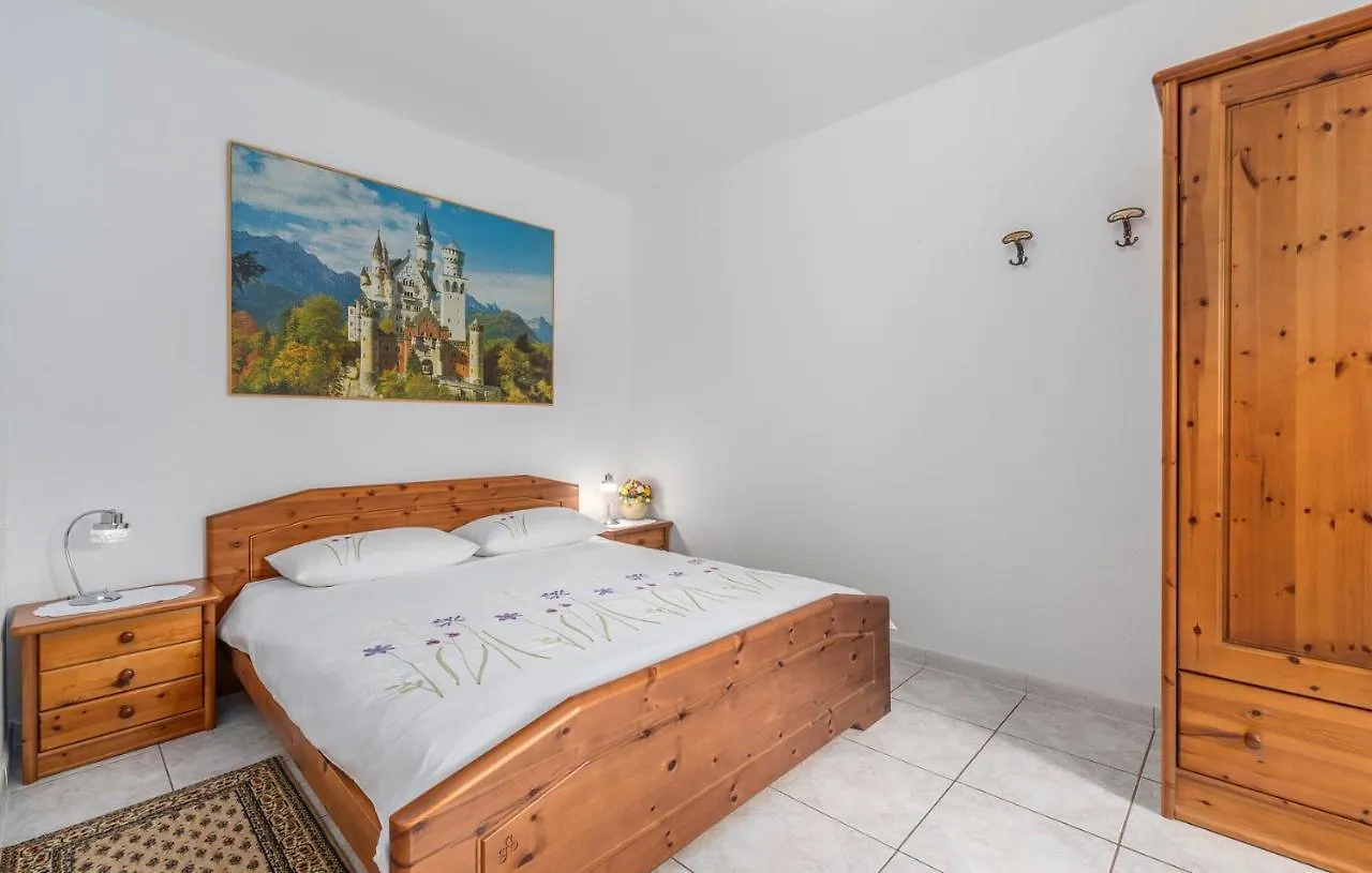 Villa Vallis Aurea For Max 10 Persons With Pool Kukci Porec