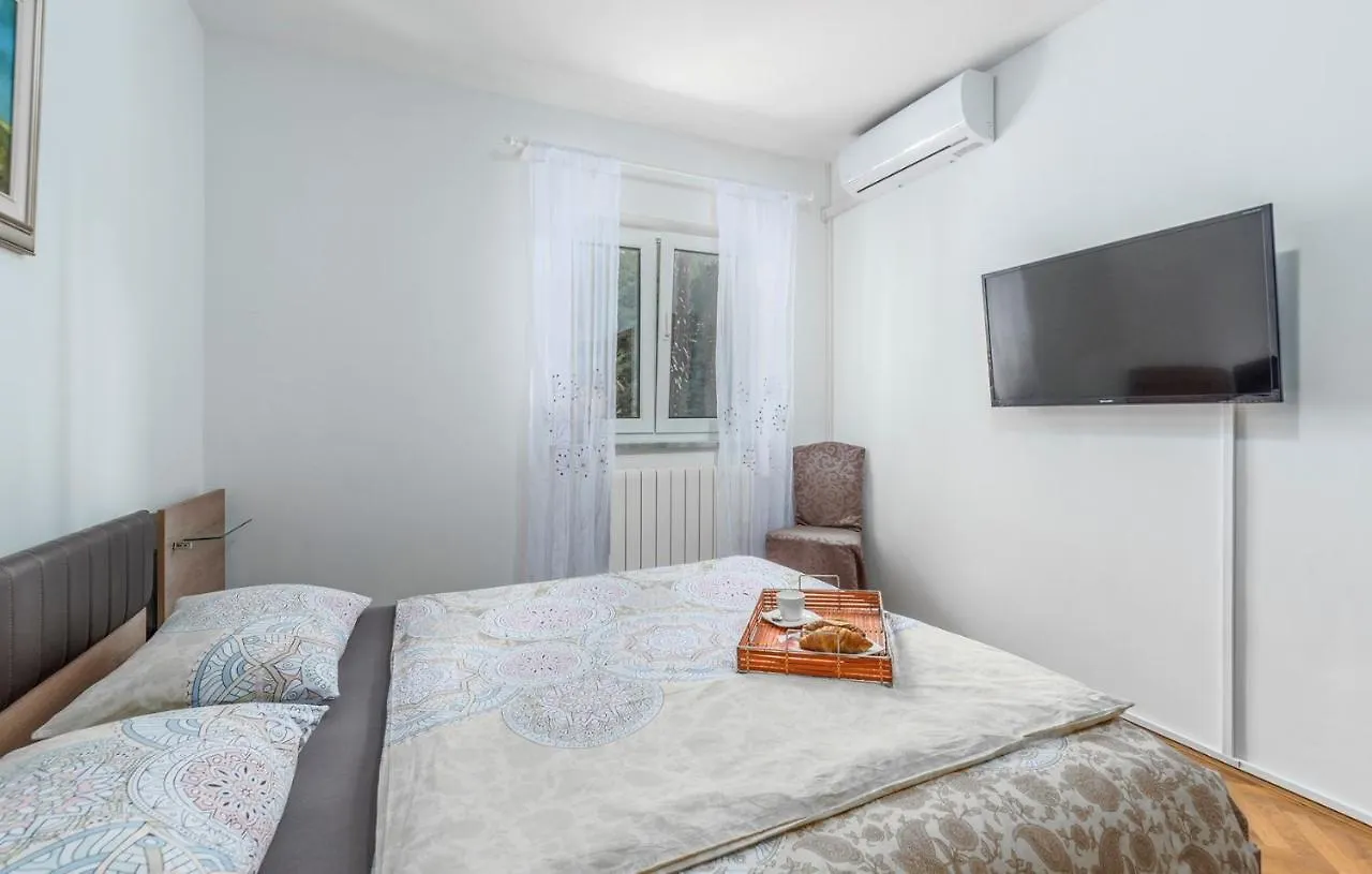 Villa Vallis Aurea For Max 10 Persons With Pool Kukci Porec Хорватия