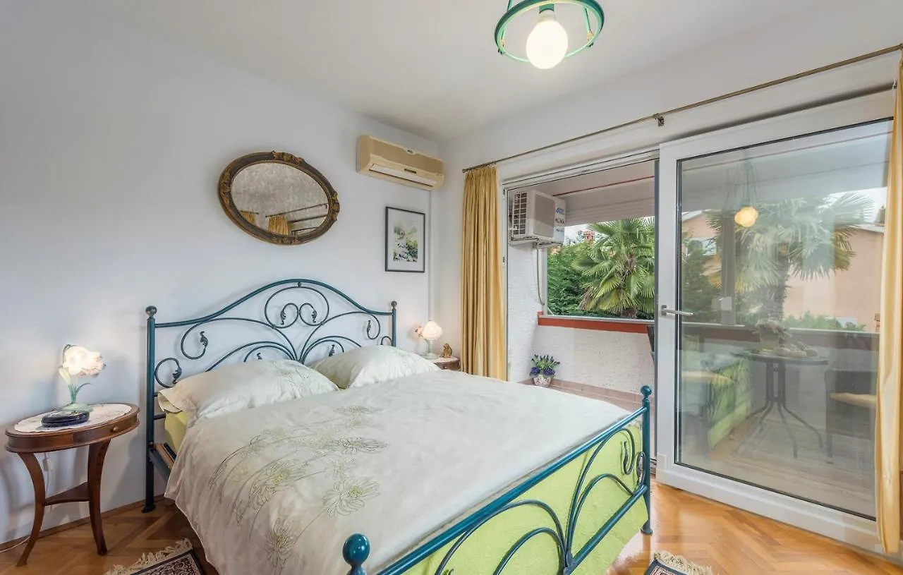 Villa Vallis Aurea For Max 10 Persons With Pool Kukci Porec